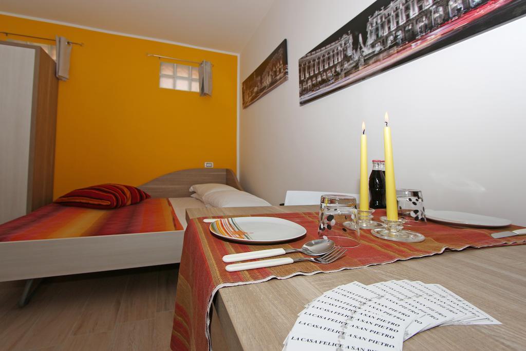 La Casa Felice A San Pietro Bed & Breakfast Rome Room photo